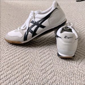 ASICS Onitsuka Tiger - Men’s Size 10